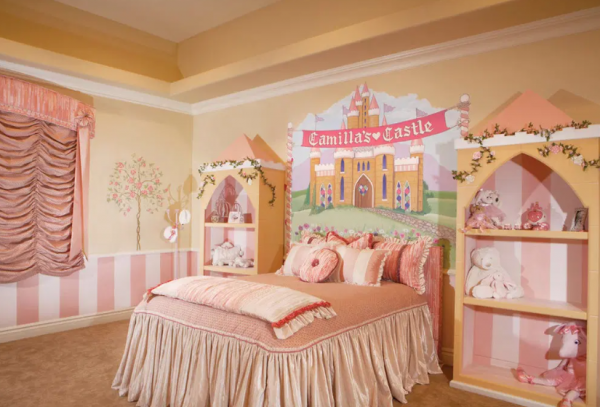 Desain dinding berbentuk kastil putri